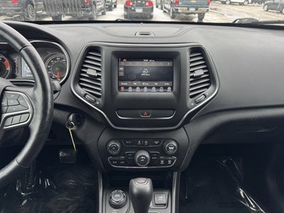 2021 Jeep Cherokee Sport