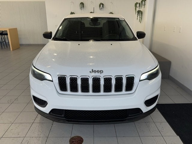 2021 Jeep Cherokee Sport