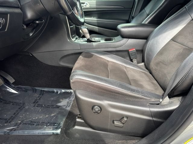 2021 Jeep Grand Cherokee Laredo X 4x4