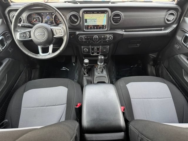 2020 Jeep Gladiator Overland 4x4