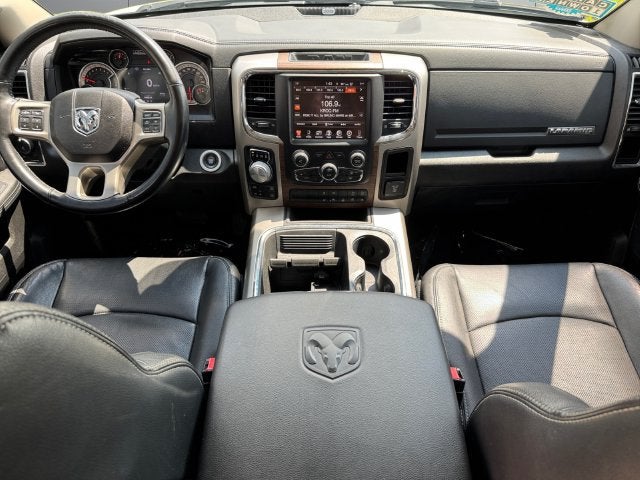 2017 RAM 1500 Laramie Crew Cab 4x4 5'7" Box