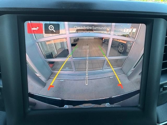 2024 RAM 1500 Big Horn Crew Cab 4x4 5'7" Box