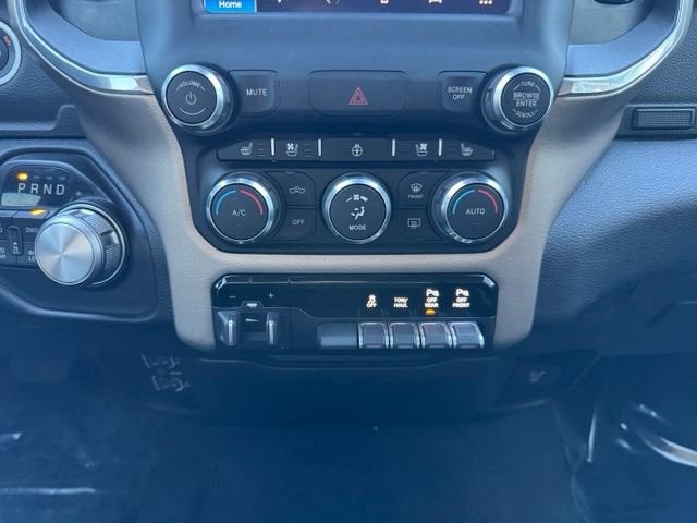 2022 RAM 1500 Laramie Crew Cab 4x4 5'7" Box