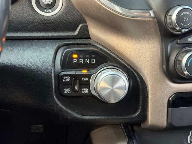 2022 RAM 1500 Laramie Crew Cab 4x4 5'7" Box