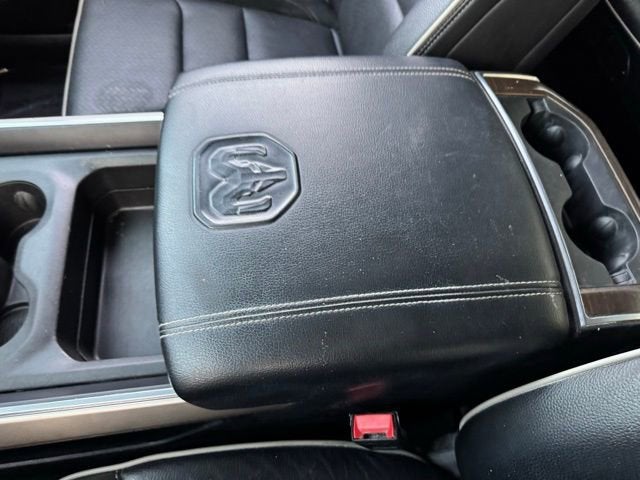 2022 RAM 1500 Laramie Crew Cab 4x4 5'7" Box
