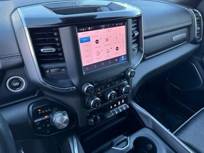 2022 RAM 1500 Laramie Crew Cab 4x4 6'4" Box