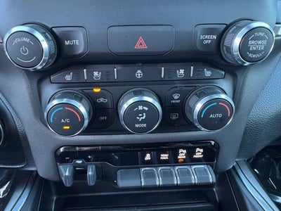 2022 RAM 1500 Laramie Crew Cab 4x4 6'4" Box