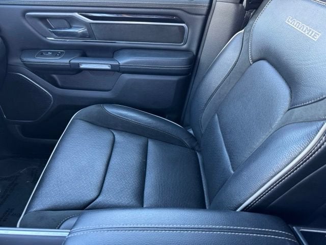 2022 RAM 1500 Laramie Crew Cab 4x4 6'4" Box