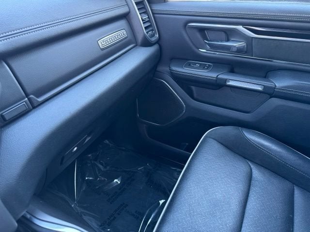 2022 RAM 1500 Laramie Crew Cab 4x4 6'4" Box