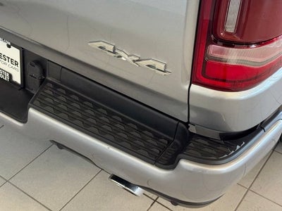 2022 RAM 1500 Laramie Crew Cab 4x4 6'4" Box