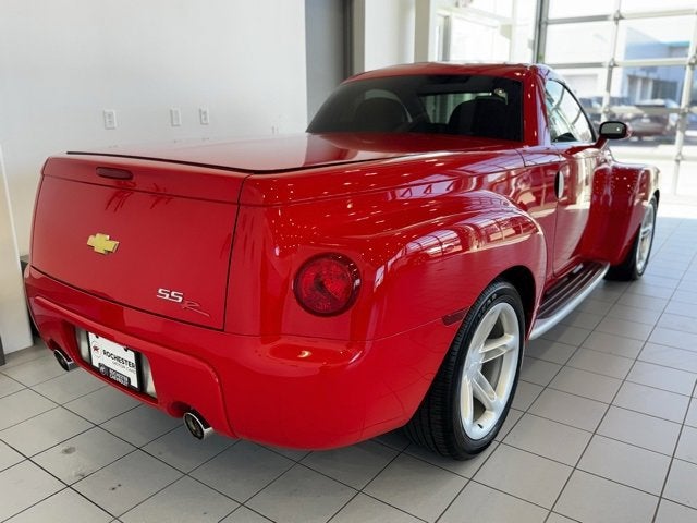 2004 Chevrolet SSR LS