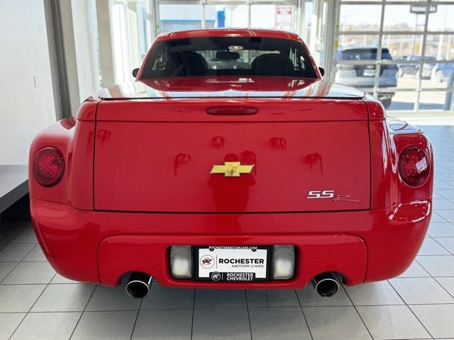 2004 Chevrolet SSR LS