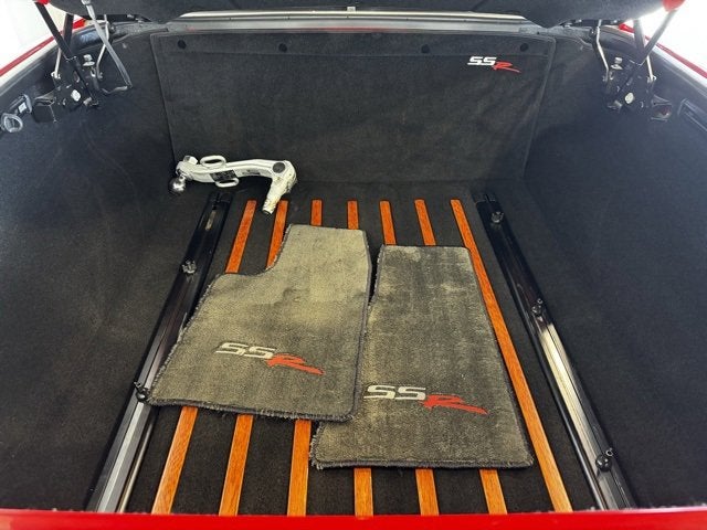 2004 Chevrolet SSR LS