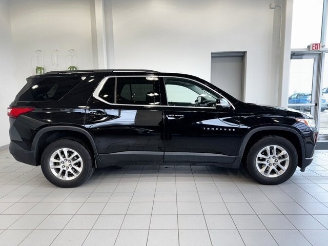 2021 Chevrolet Traverse LT Cloth