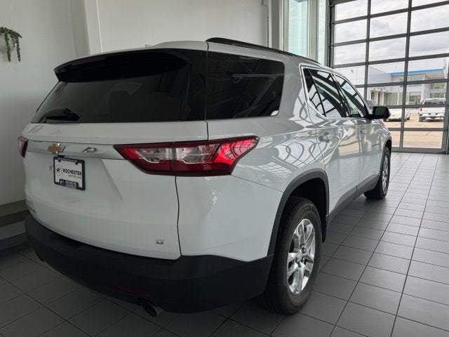 2021 Chevrolet Traverse LT Leather
