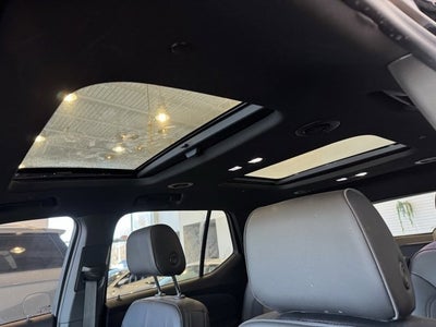 2023 Chevrolet Traverse RS