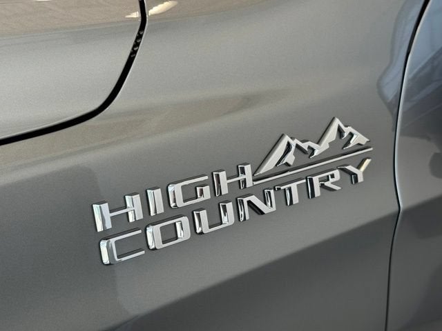 2025 Chevrolet Suburban High Country