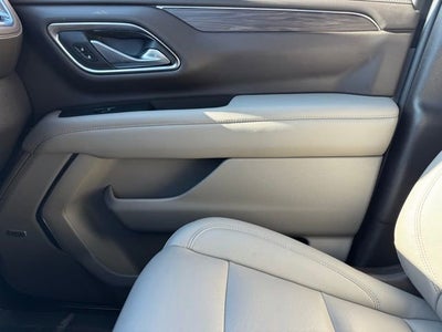 2022 Chevrolet Suburban LT