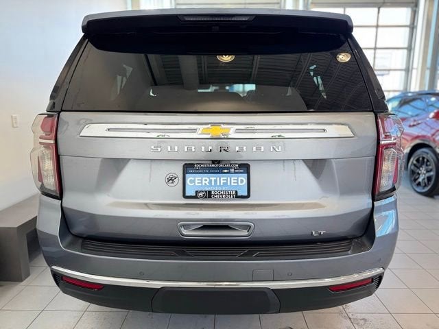 2022 Chevrolet Suburban LT