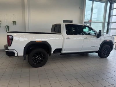 2024 GMC Sierra 3500 HD AT4