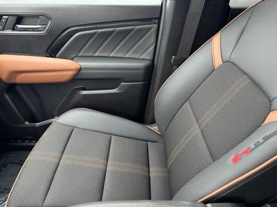 2024 GMC Canyon AT4
