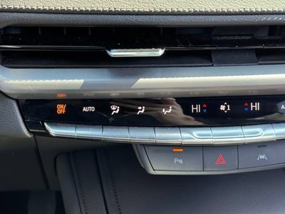 2025 Cadillac XT4 Premium Luxury