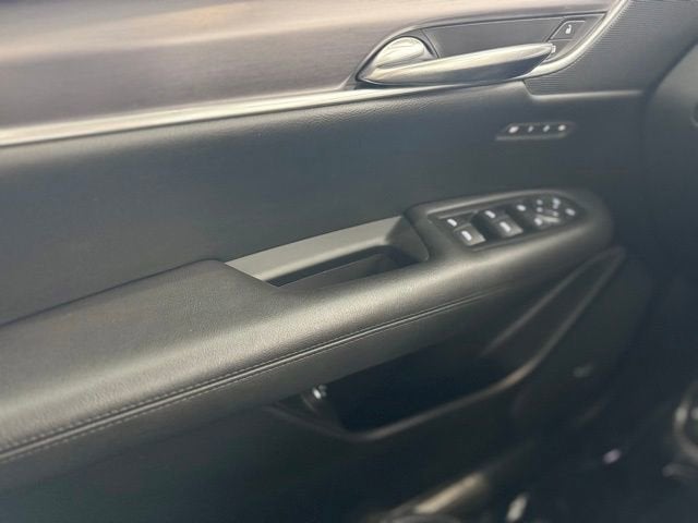 2017 Cadillac XT5 Luxury AWD