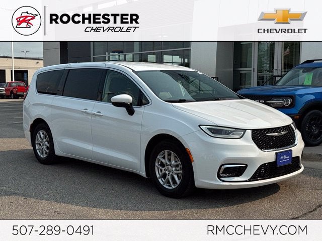 2023 Chrysler Pacifica