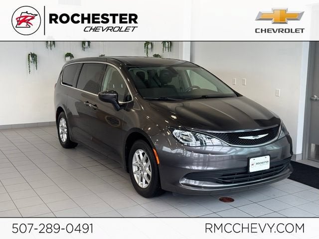 2017 Chrysler Pacifica Touring