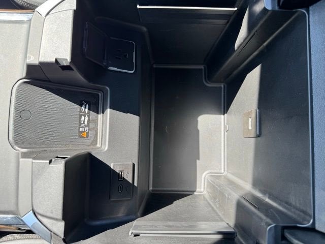 2025 Chevrolet Silverado 3500 HD High Country