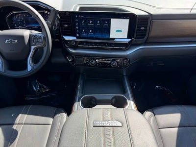 2025 Chevrolet Silverado 3500 HD High Country