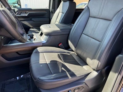 2025 Chevrolet Silverado 3500 HD High Country