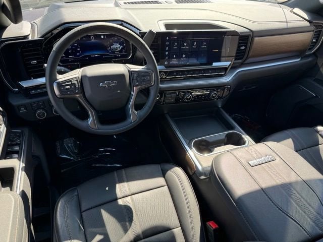 2025 Chevrolet Silverado 3500 HD High Country