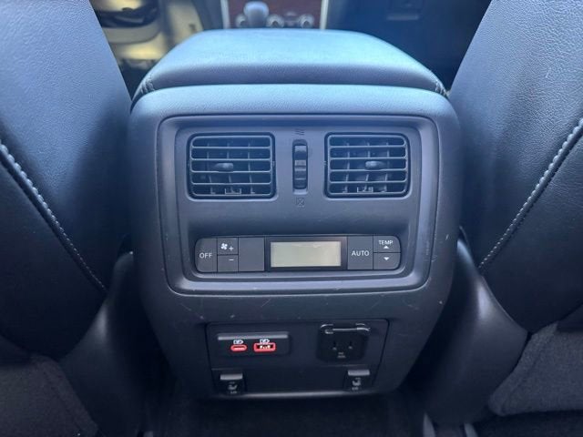 2019 Nissan Pathfinder Platinum