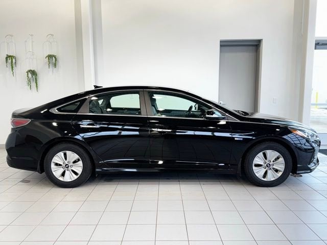 2019 Hyundai Sonata Hybrid SE