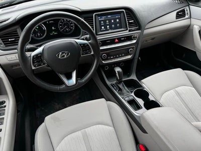 2019 Hyundai Sonata Hybrid SE