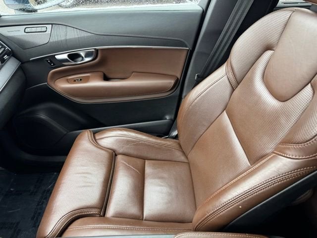 2021 Volvo XC90 Inscription Expression