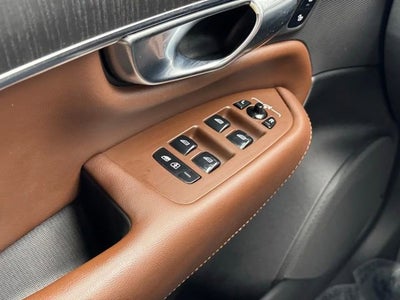 2021 Volvo XC90 Inscription Expression
