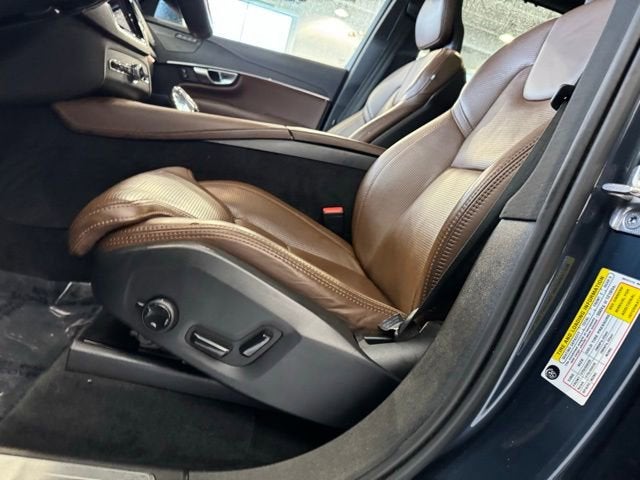 2021 Volvo XC90 Inscription Expression