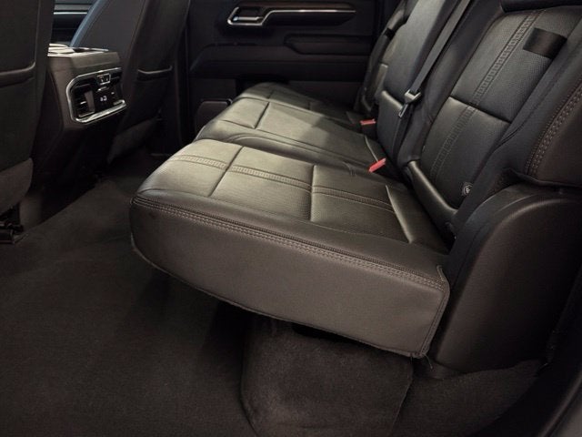 2024 Chevrolet Silverado 3500HD High Country