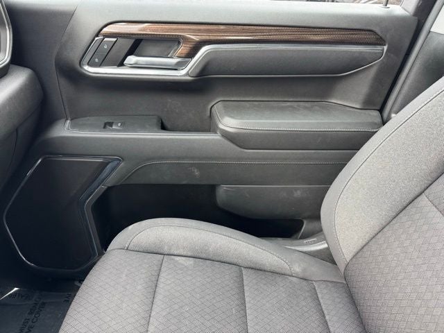 2024 Chevrolet Silverado 1500 LT LT1