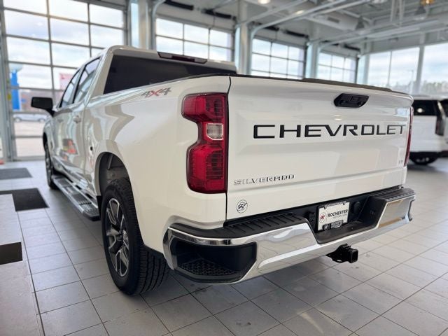 2024 Chevrolet Silverado 1500 LT LT1
