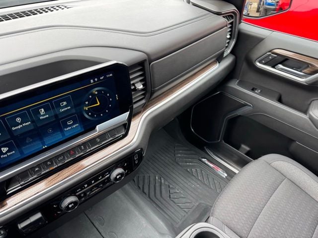 2025 Chevrolet Silverado 1500 LT LT1