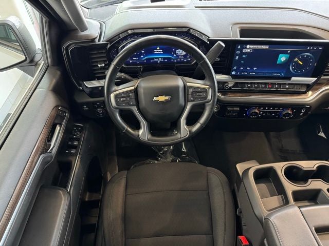2025 Chevrolet Silverado 1500 LT LT1