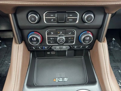 2023 Chevrolet Suburban High Country