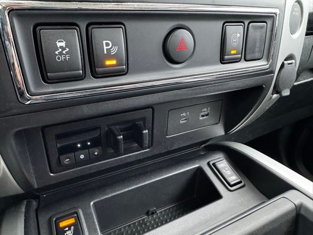 2020 Nissan Titan SV