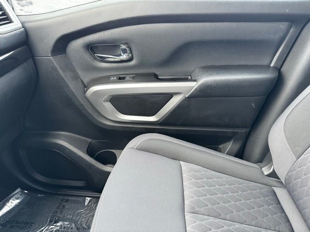 2020 Nissan Titan SV