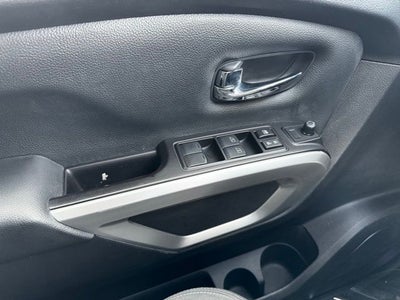 2020 Nissan Titan SV