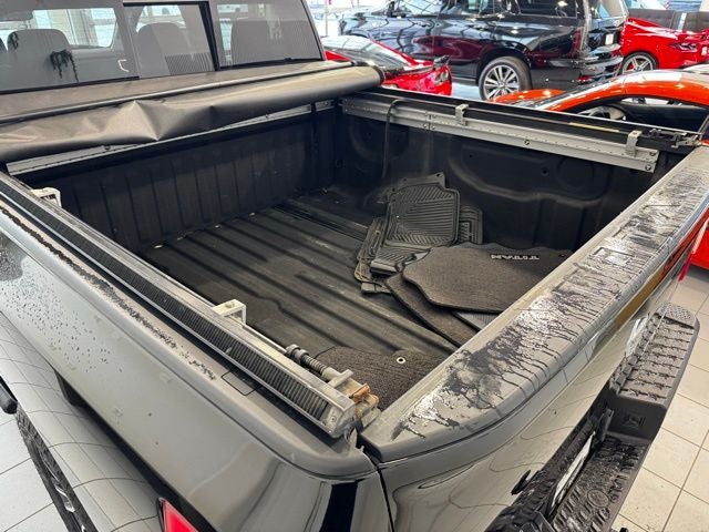 2020 Nissan Titan SV