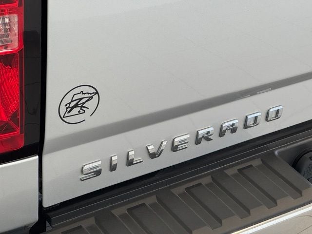 2018 Chevrolet Silverado 1500 LT LT1